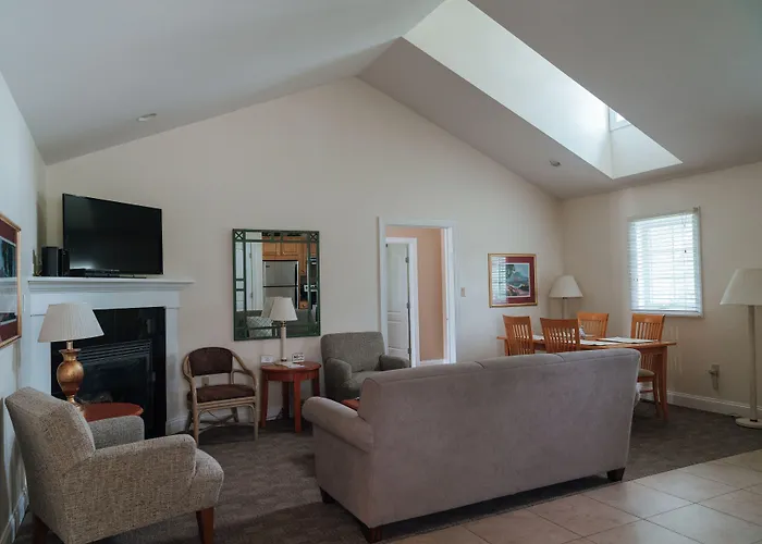 Skaneateles Suites