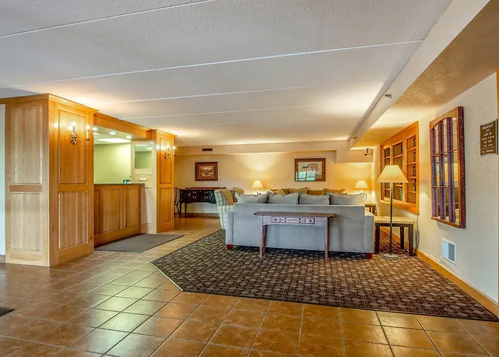 Quality Inn Tully I-81